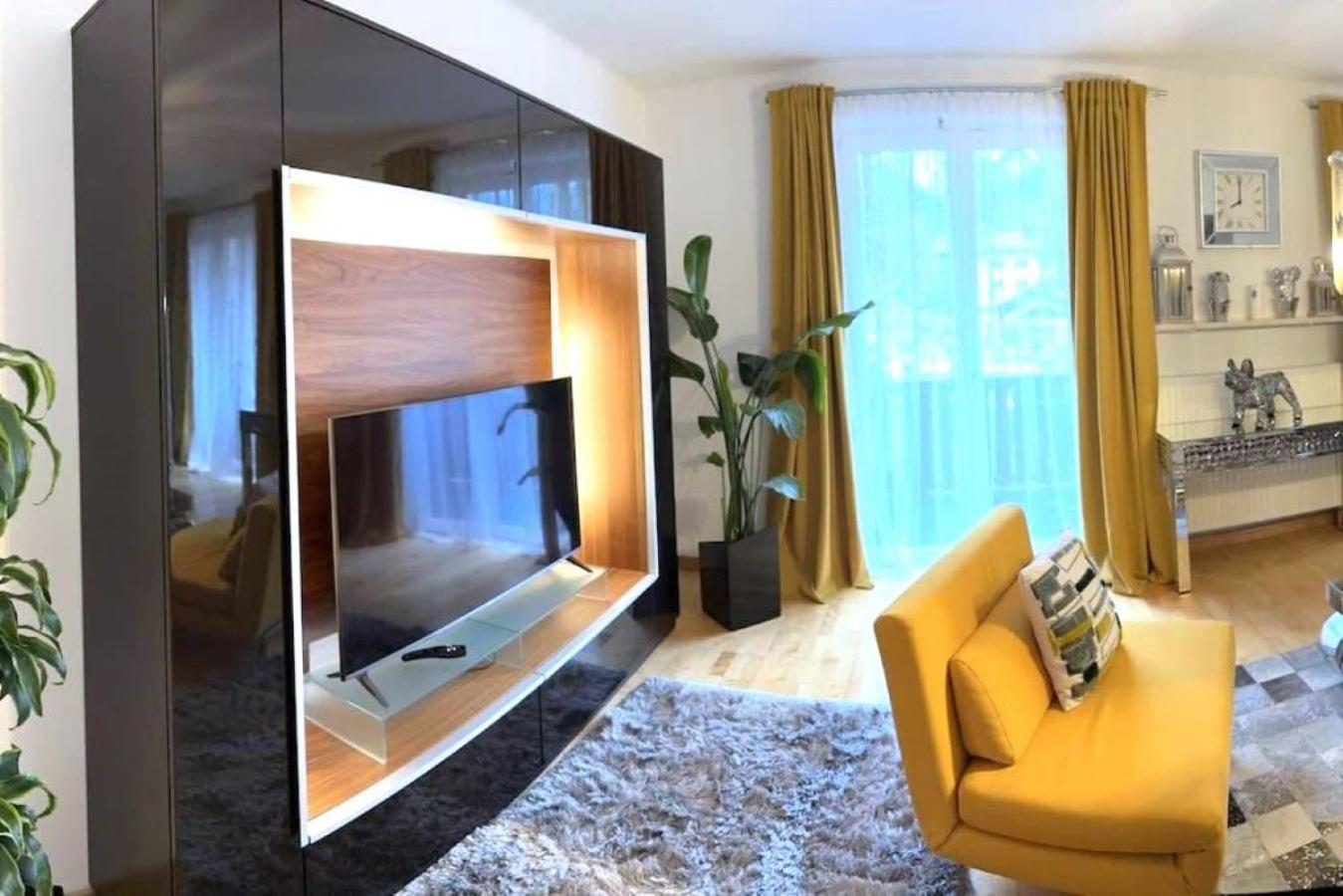 Wohnung 2 Mit Balkon Und Bergblick Großgmain Exterior foto